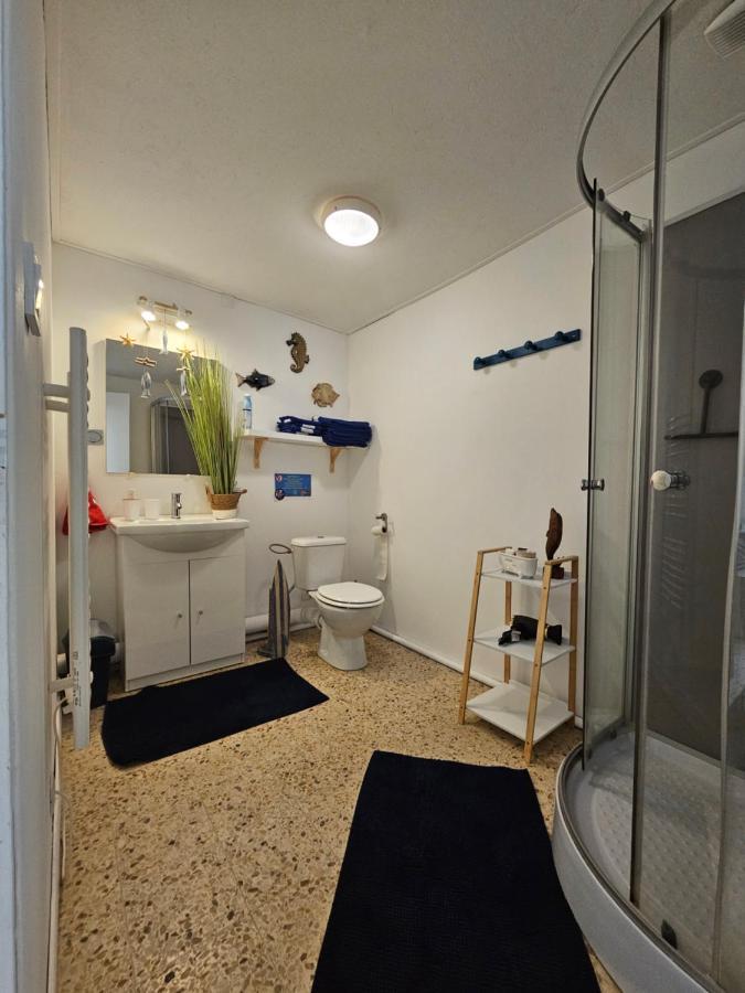 Maisonnette Marine Landeronde Экстерьер фото